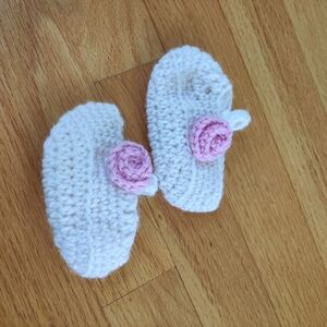 Handmade Organic Crochet Baby Shoes/Mary Janes